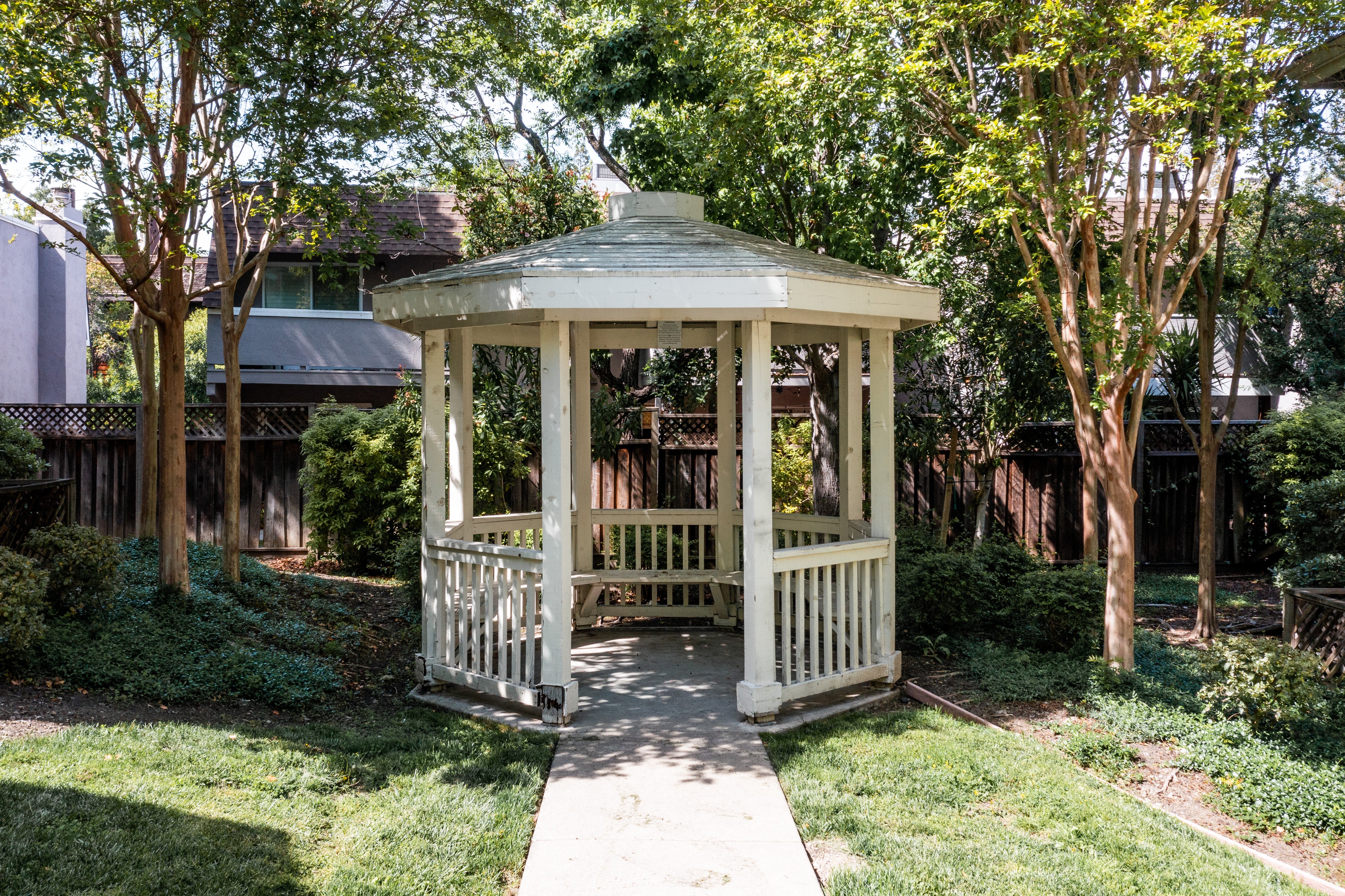 Sequoia Grove Apartments